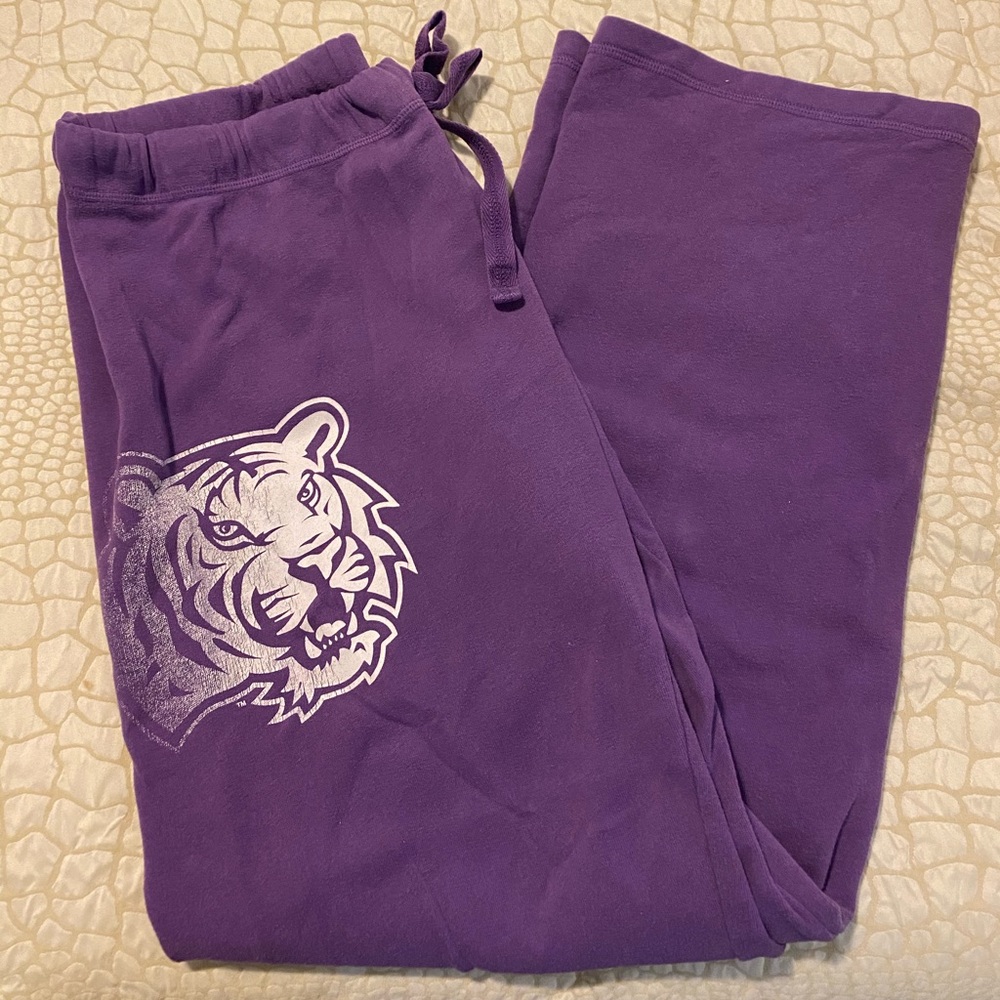 LSU sweatpants